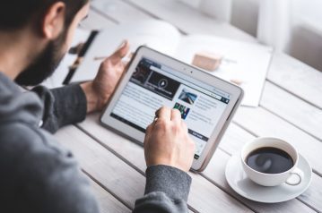 man-coffee-cup-pen